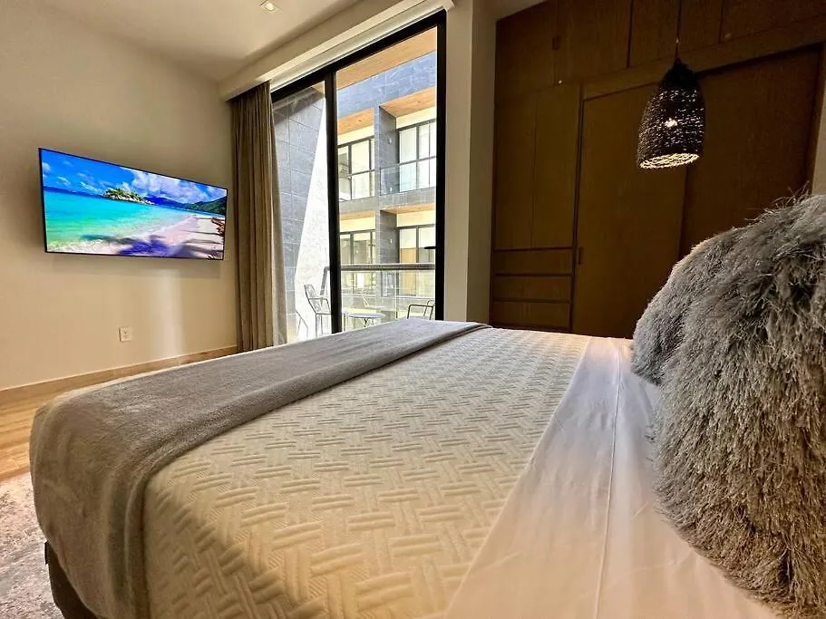 Apartment 1Br Beautiful Condo -Rooftop Pool With Stunning View Playa del Carmen